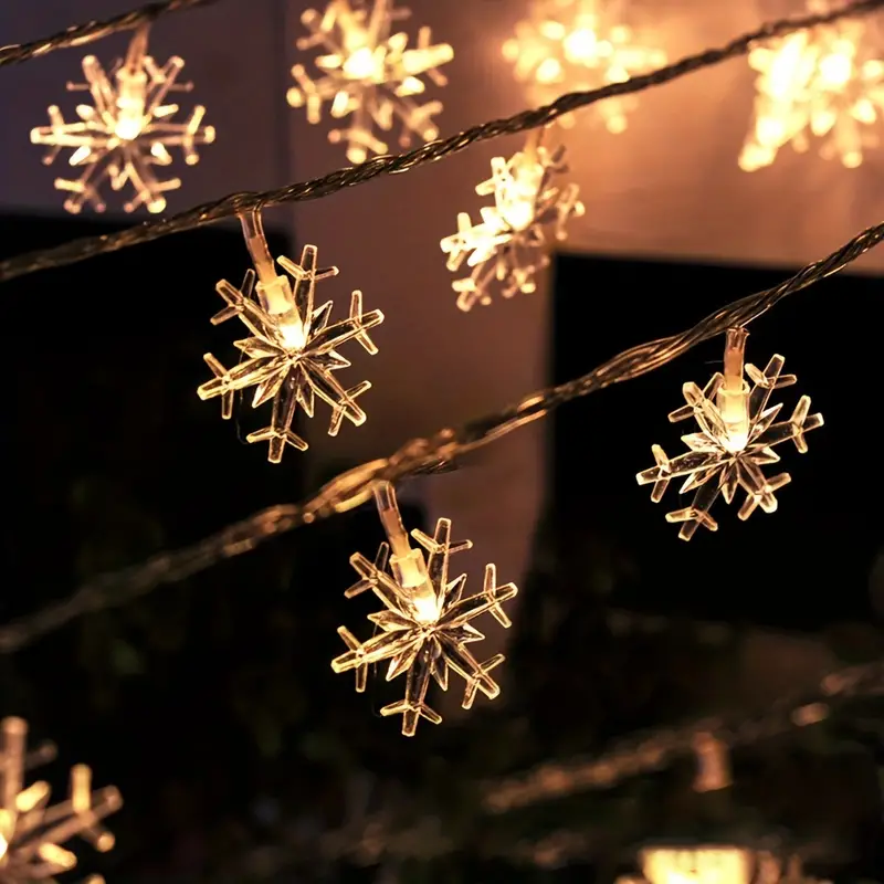 LED Lit Warm White Snowflakes