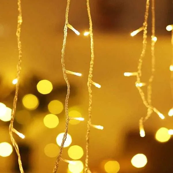 3*3M 300 LED Multicolour Curtain Lights (Solar/Plug)